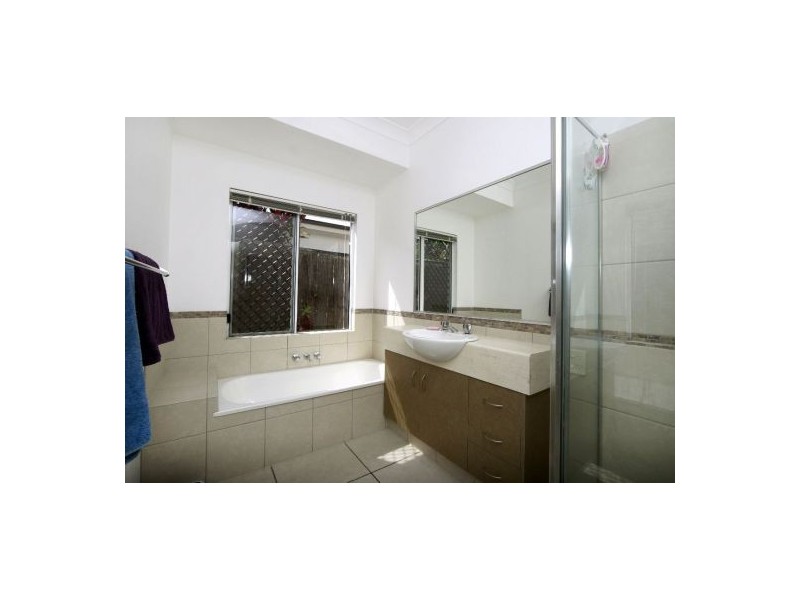 7 Sago, Palm Cove QLD 4879