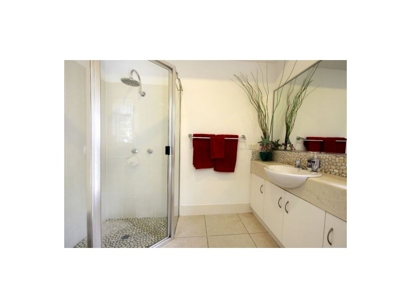 7 Sago, Palm Cove QLD 4879