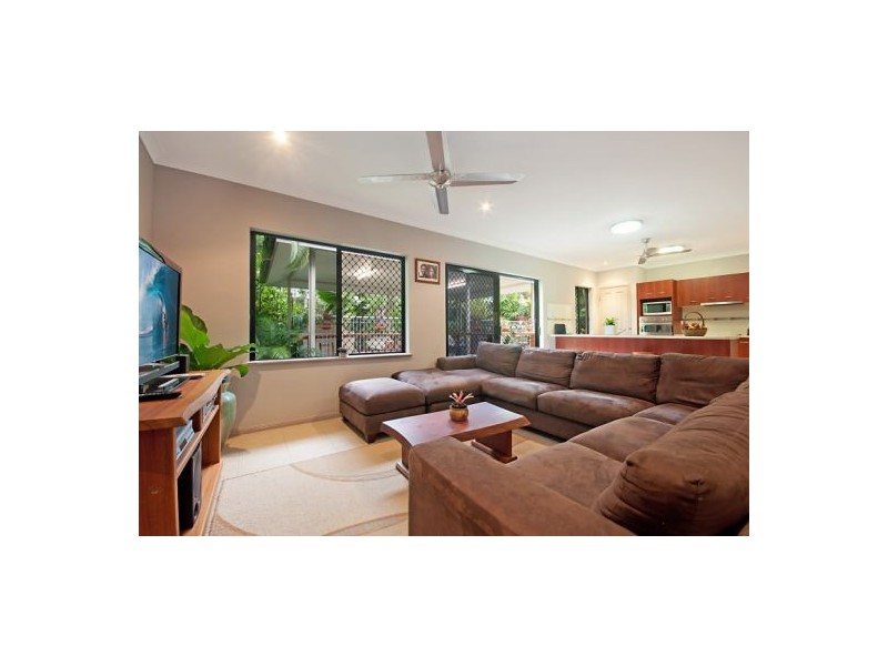 32 Altona Street, Bentley Park QLD 4869