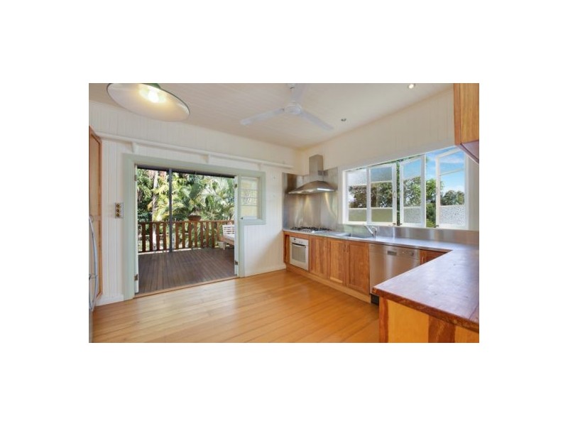 24 Dalziel Street, Stratford QLD 4870