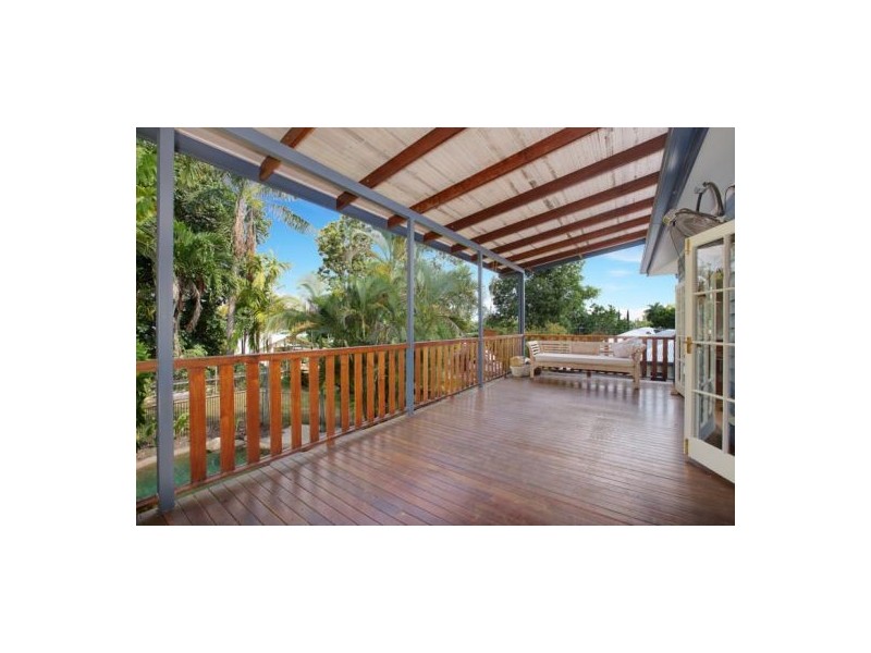 24 Dalziel Street, Stratford QLD 4870