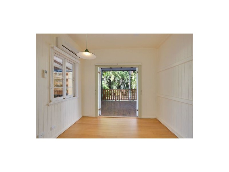 24 Dalziel Street, Stratford QLD 4870