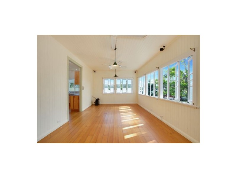 24 Dalziel Street, Stratford QLD 4870