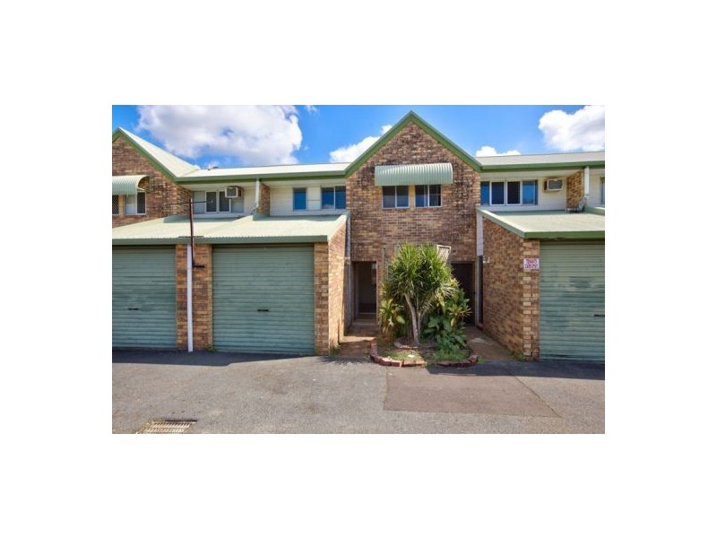 6/69 Pease Street, Manoora QLD 4870