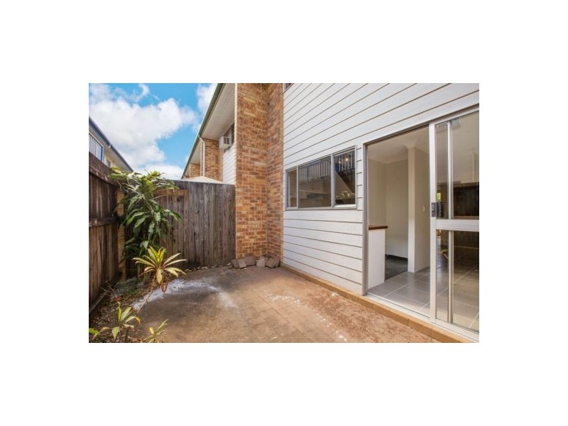 6/69 Pease Street, Manoora QLD 4870