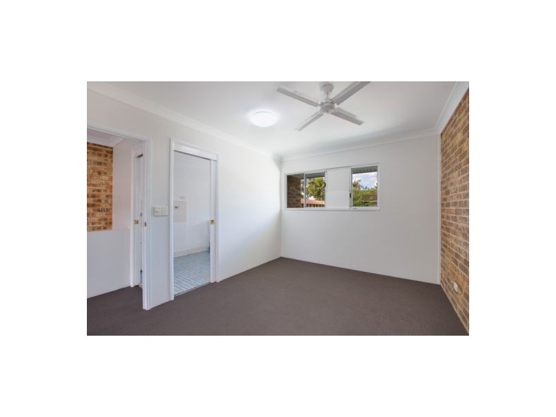 6/69 Pease Street, Manoora QLD 4870