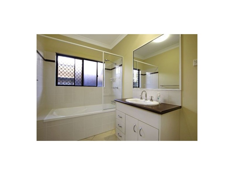 7 Venice Close, Kewarra Beach QLD 4879