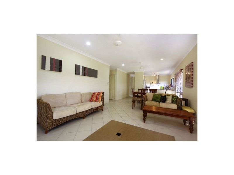 7 Venice Close, Kewarra Beach QLD 4879