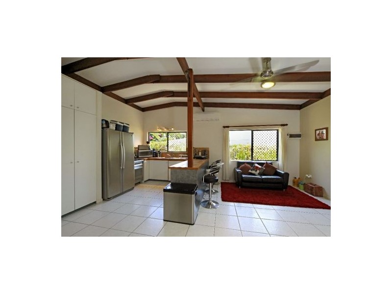 50 Endeavour Road, Clifton Beach QLD 4879