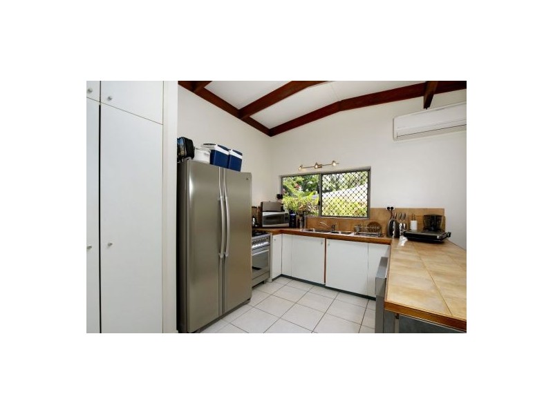 50 Endeavour Road, Clifton Beach QLD 4879