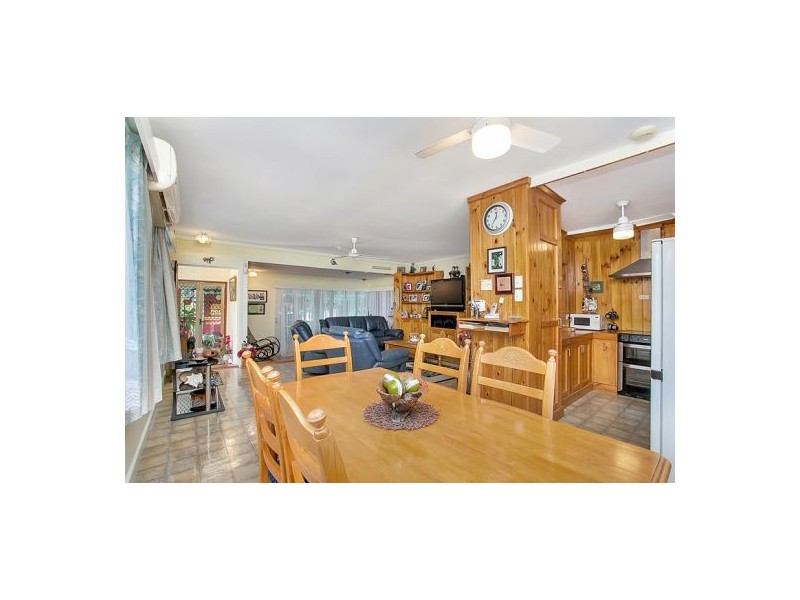 19 Woomera Street, Bayview Heights QLD 4868