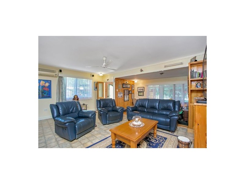 19 Woomera Street, Bayview Heights QLD 4868