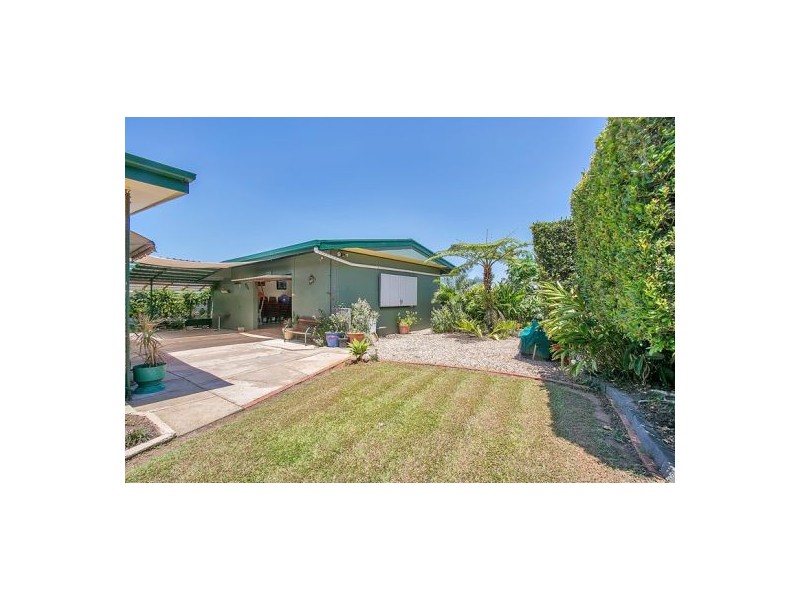 19 Woomera Street, Bayview Heights QLD 4868