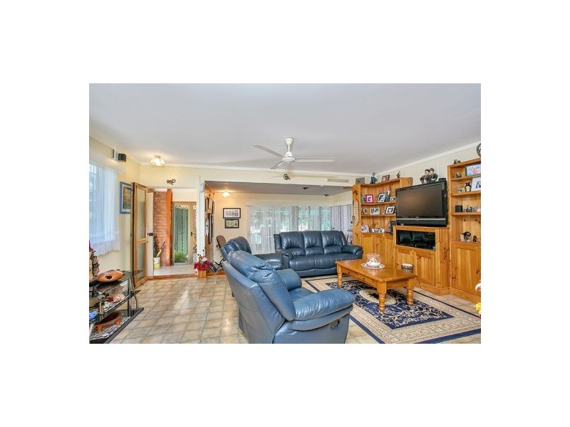 19 Woomera Street, Bayview Heights QLD 4868