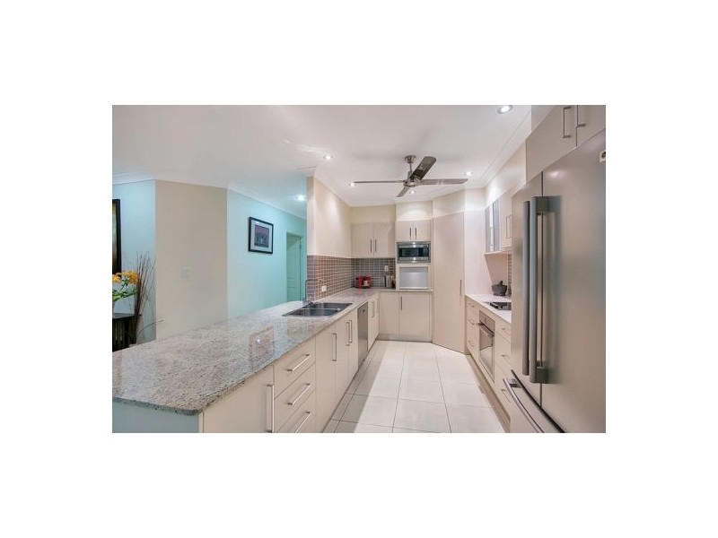 6 Saunders Court, Clifton Beach QLD 4879