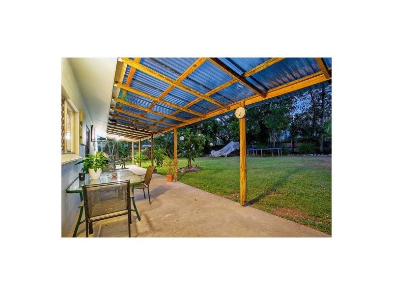 5 Manly Close, Kewarra Beach QLD 4879
