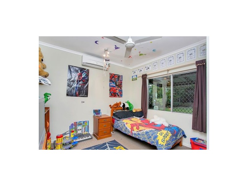 5 Manly Close, Kewarra Beach QLD 4879