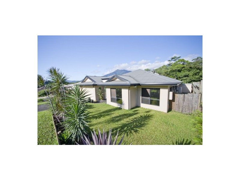 33 Goodsell Drive, Bentley Park QLD 4869