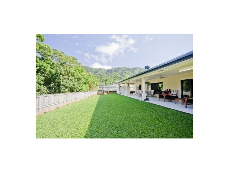 33 Goodsell Drive, Bentley Park QLD 4869