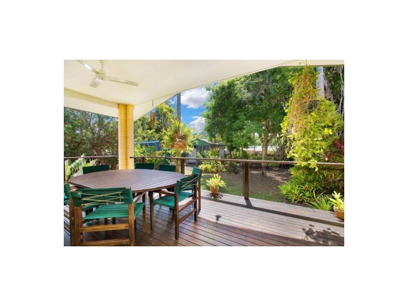 50 Christensen Street, Machans Beach QLD 4878