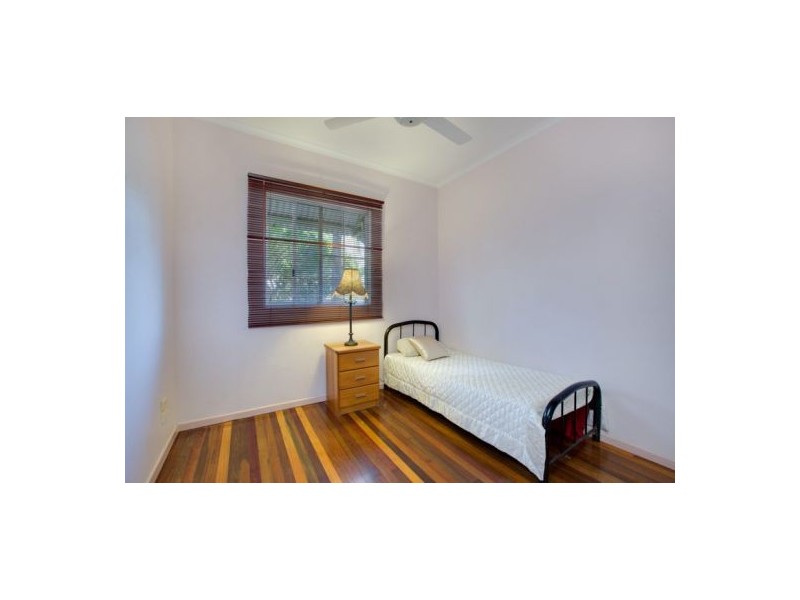 50 Christensen Street, Machans Beach QLD 4878