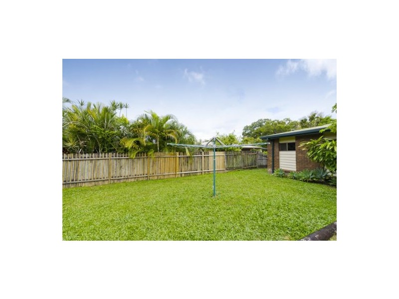 12 Iona Close, Edge Hill QLD 4870