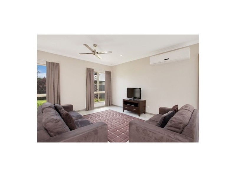 35 Selwyn Circuit, Trinity Park QLD 4879