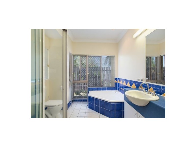 10 Staten Close, Mount Sheridan QLD 4868