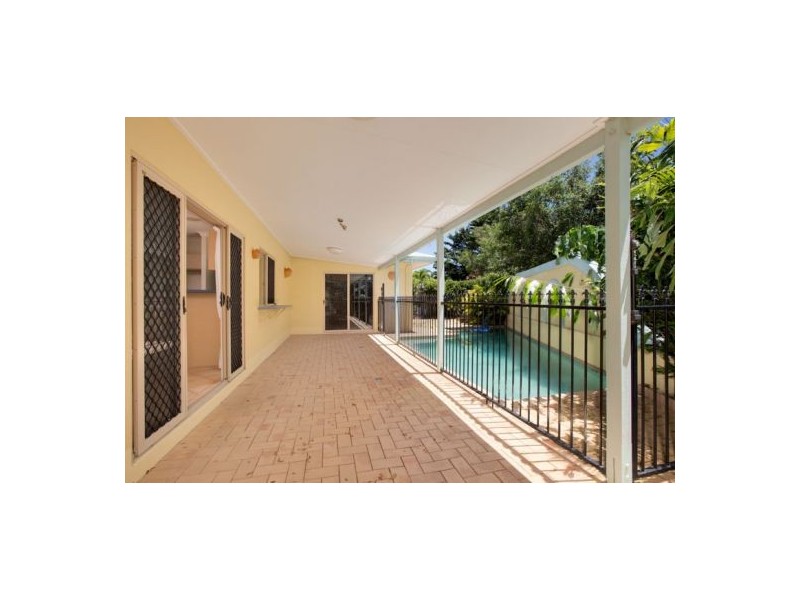10 Staten Close, Mount Sheridan QLD 4868