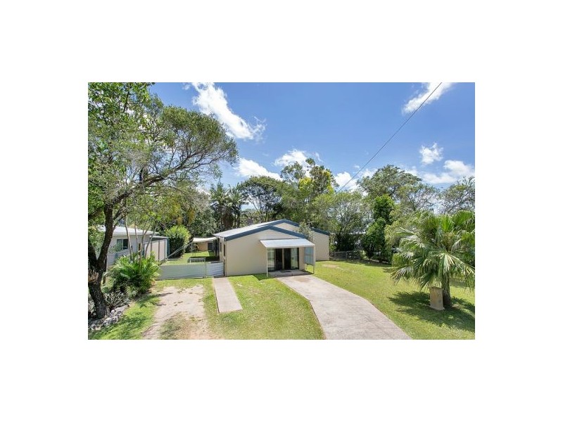 8 Pearl Cl, Bayview Heights QLD 4868
