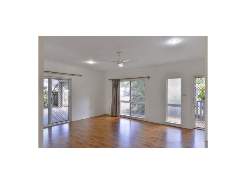 60 Barnard Drive, Mount Sheridan QLD 4868