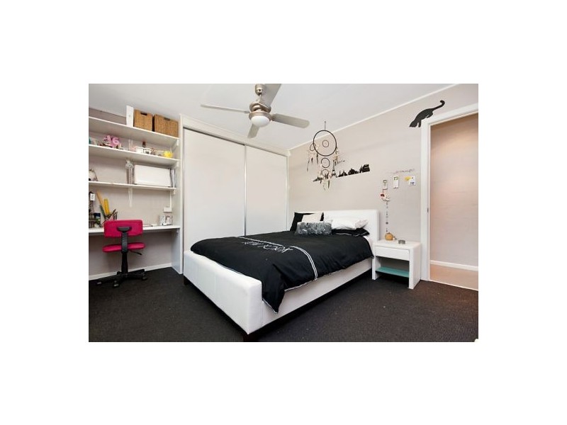 13 Woomera Street, Bayview Heights QLD 4868