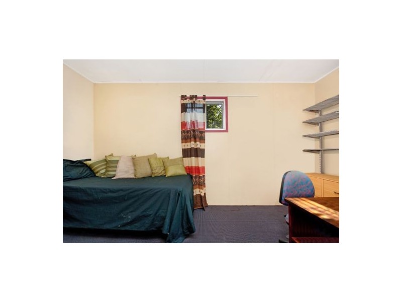 13 Woomera Street, Bayview Heights QLD 4868