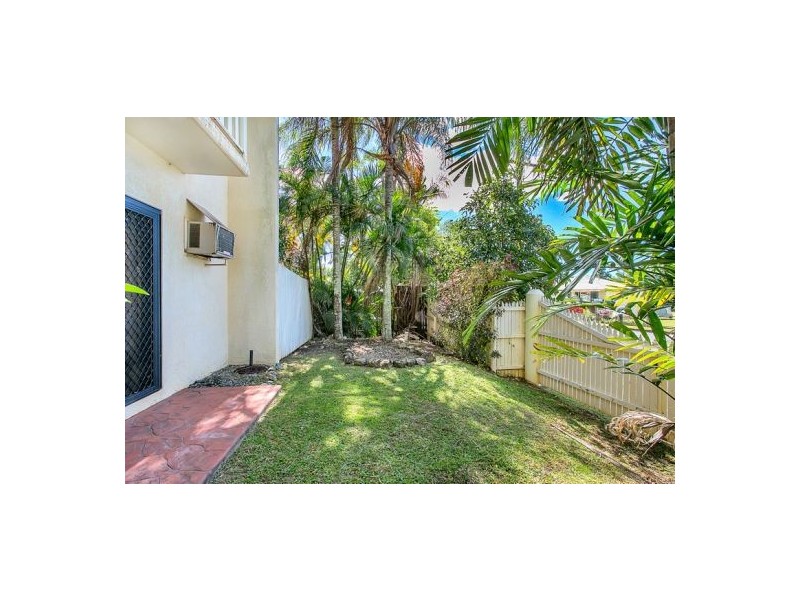 9/9-11 Margaret Street, Redlynch QLD 4870