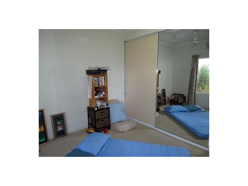 2/7 Cavanagh Street, Woree QLD 4868