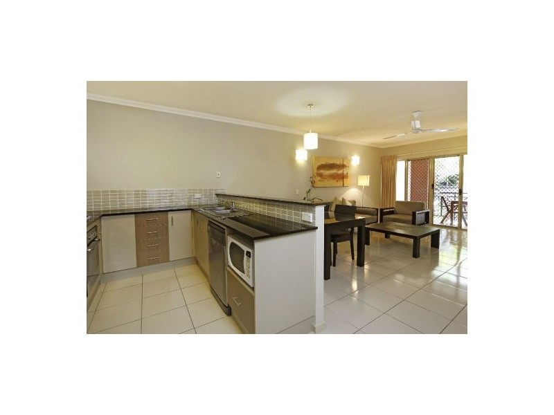 216/ 12 Gregory Street, “Cairns One”, Westcourt QLD 4870