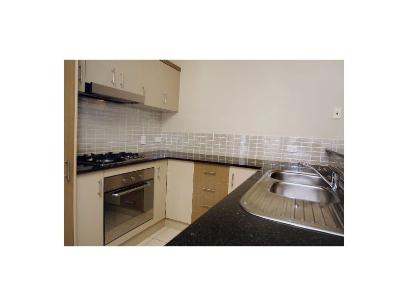 216/ 12 Gregory Street, “Cairns One”, Westcourt QLD 4870