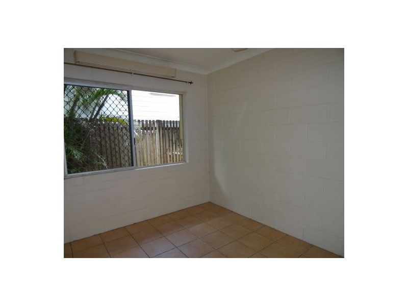 1/133 Martyn Street, Cairns QLD 4870