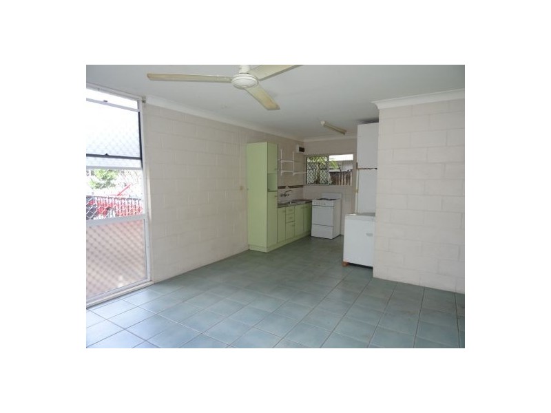 1/133 Martyn Street, Cairns QLD 4870