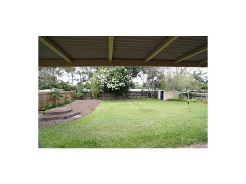 15 Hay Street, Mount Sheridan QLD 4868