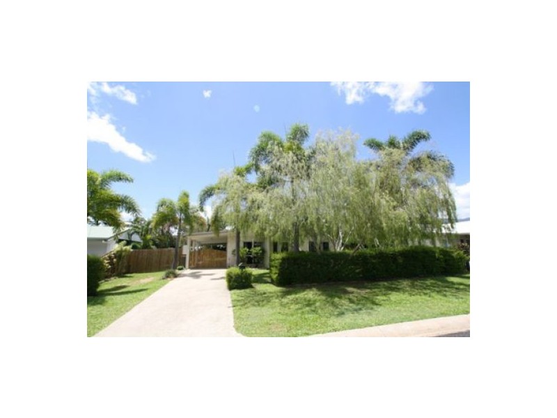 15 Hay Street, Mount Sheridan QLD 4868