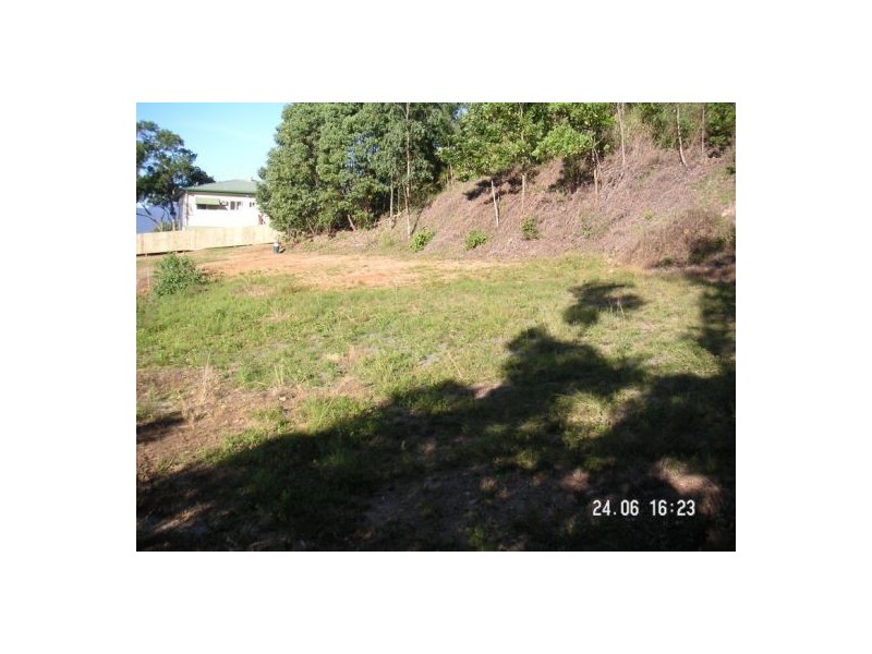 1 Gayundah Close, Earlville QLD 4870