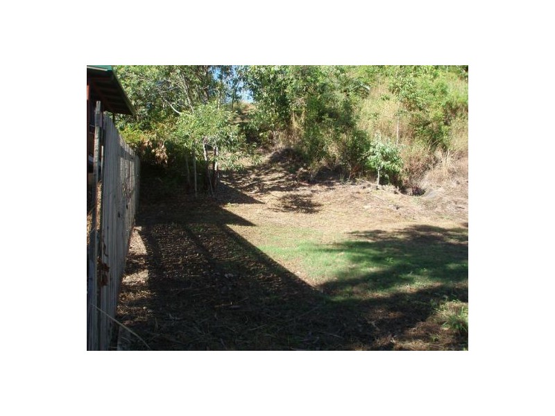 1 Gayundah Close, Earlville QLD 4870