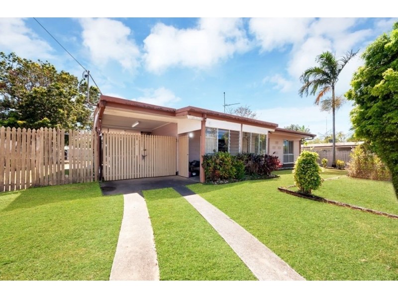 12 Lynette Street, Woree QLD 4868