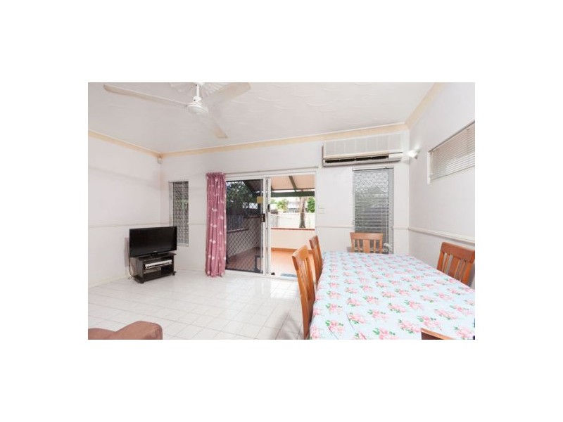 1/5 Herries Street, Earlville QLD 4870