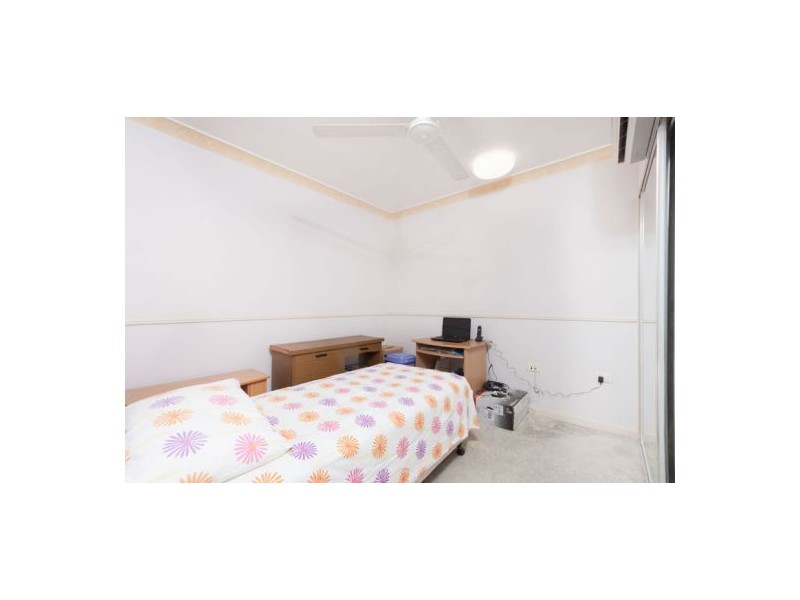 1/5 Herries Street, Earlville QLD 4870