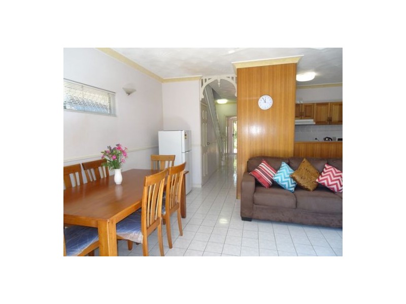 1/5 Herries Street, Earlville QLD 4870