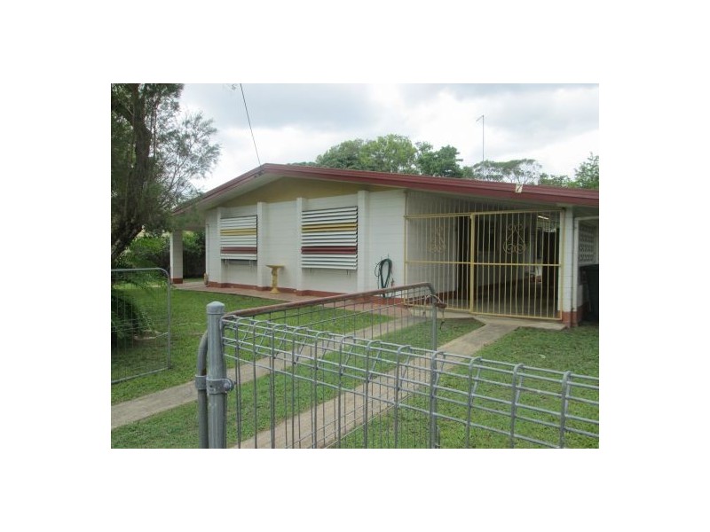 7 Melaleuca Street, Manunda QLD 4870