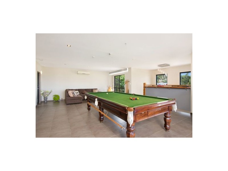 17 Barcoo Close, Bentley Park QLD 4869