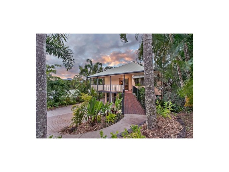8 Mcguane Close, Brinsmead QLD 4870